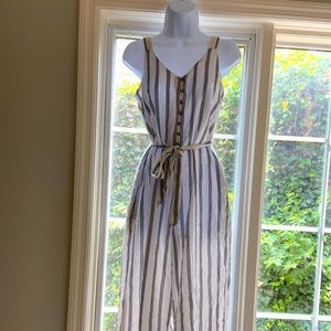 AMERICAN EAGLE JUMPSUIT